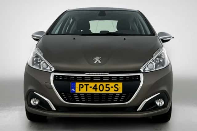Peugeot 208 (2017) thumbnail 4