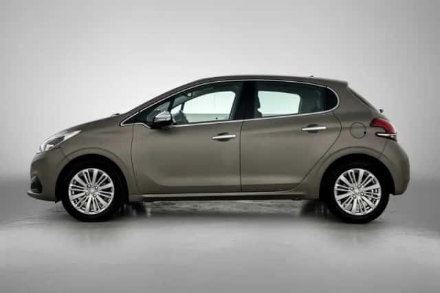 Peugeot 208 (2017) thumbnail 5