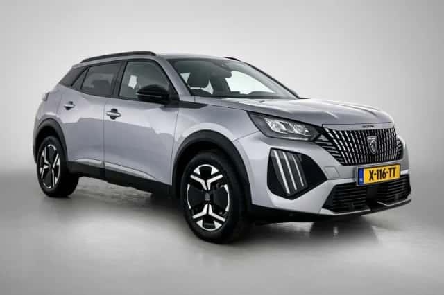 Peugeot 2008 (2024) thumbnail 2