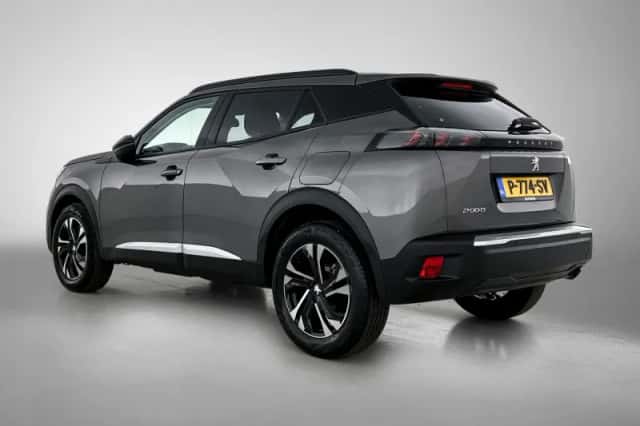 Peugeot 2008 (2022) thumbnail 6