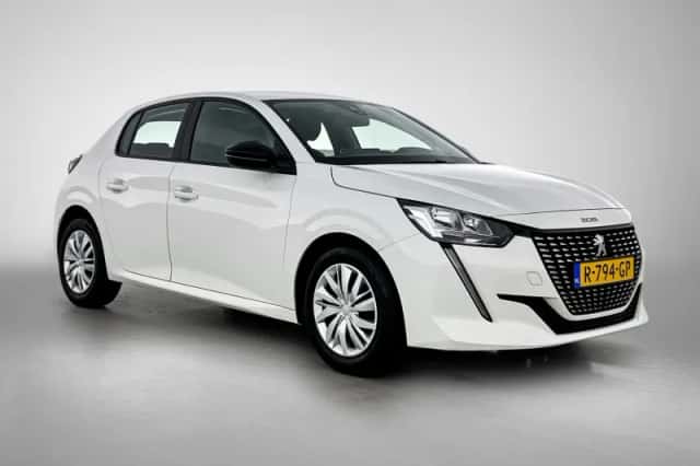Peugeot 208 (2022) thumbnail 2