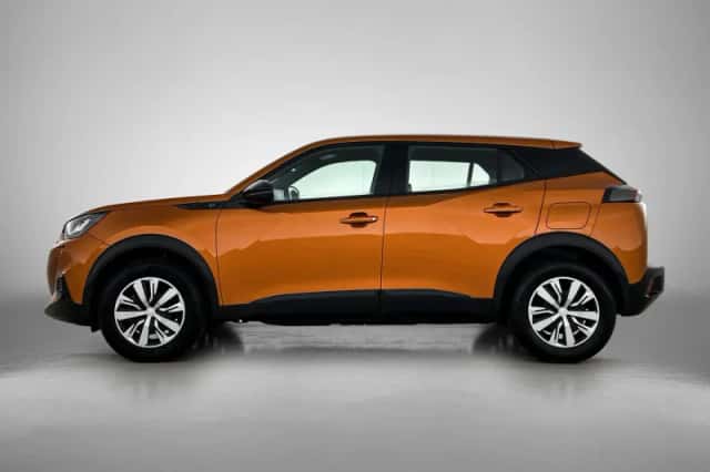 Peugeot e-2008 (2023) thumbnail 2