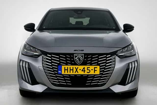 Peugeot 208 (2025) thumbnail 4