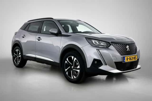 Peugeot 2008 (2022) thumbnail 2