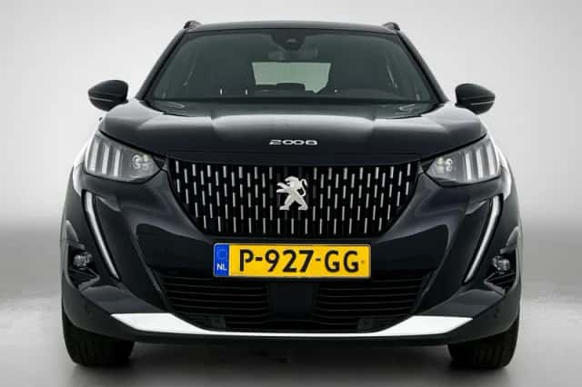 Peugeot 2008 (2022) thumbnail 4