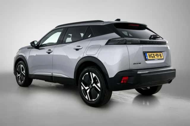 Peugeot 2008 (2025) thumbnail 6