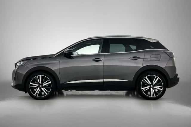 Peugeot 3008 (2022) thumbnail 2