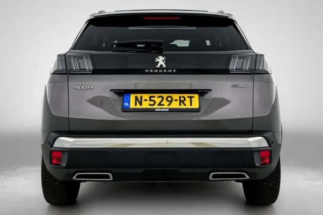 Peugeot 3008 (2022) thumbnail 5
