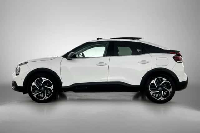 Citroën C4 (2021) thumbnail 2