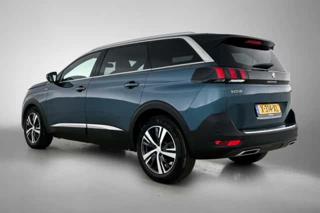 Peugeot 5008 (2020) thumbnail 6