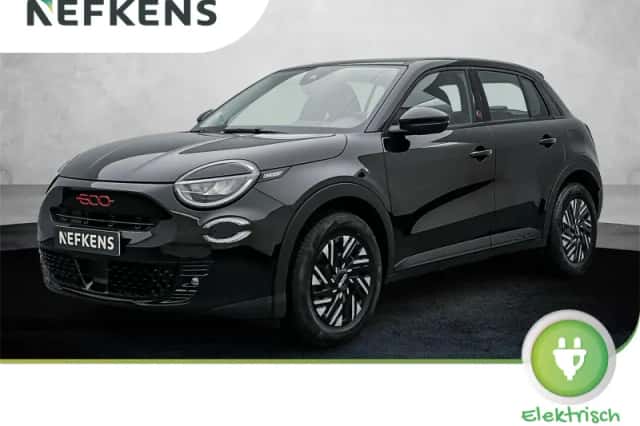 Fiat 600e (2024) thumbnail 1