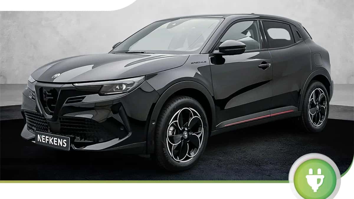 Alfa Romeo Junior (2025) — foto 1