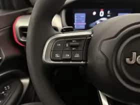 Jeep Avenger (2025) thumbnail 30
