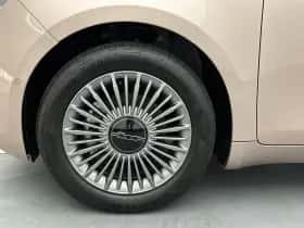 Fiat 500 (2024) thumbnail 23