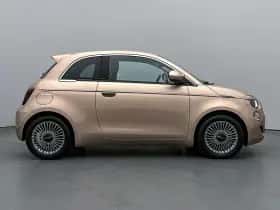 Fiat 500 (2024) thumbnail 8