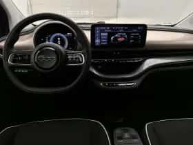 Fiat 500 (2024) thumbnail 10