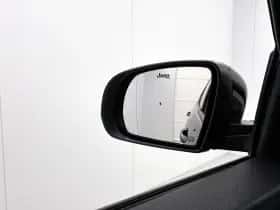 Jeep Compass (2024) thumbnail 28