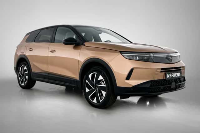 Opel Grandland (2025) thumbnail 2