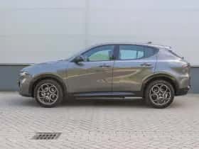 Alfa Romeo Tonale (2024) thumbnail 2
