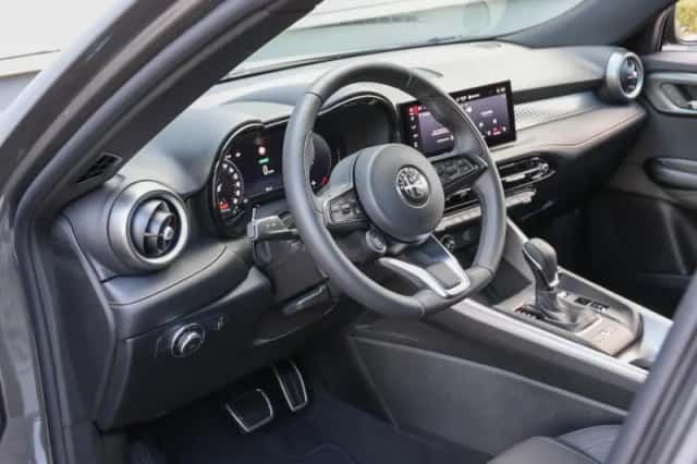 Alfa Romeo Tonale (2024) thumbnail 6