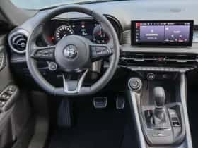 Alfa Romeo Tonale (2024) thumbnail 8