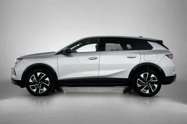 Opel Grandland (2025) thumbnail 4