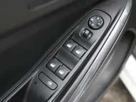 Opel Grandland X (2020) thumbnail 23