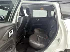 Jeep Compass (2023) thumbnail 13