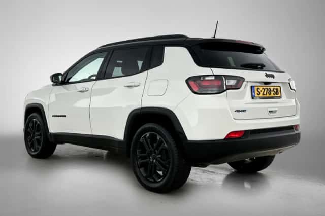 Jeep Compass (2023) thumbnail 3