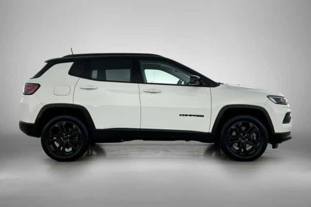 Jeep Compass (2023) thumbnail 6