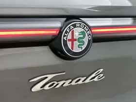 Alfa Romeo Tonale (2023) thumbnail 29