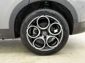 Alfa Romeo Tonale (2023) thumbnail 31