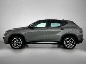 Alfa Romeo Tonale (2023) thumbnail 5