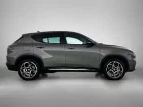 Alfa Romeo Tonale (2023) thumbnail 9