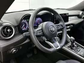 Alfa Romeo Tonale (2023) thumbnail 10
