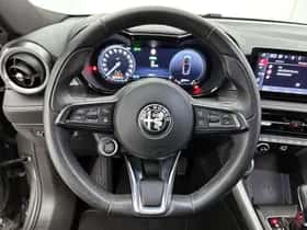 Alfa Romeo Tonale (2023) thumbnail 13