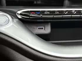 Fiat 500C (2023) thumbnail 23