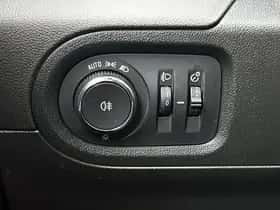 Opel Grandland X (2020) thumbnail 36