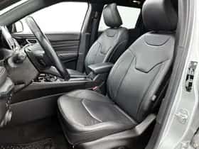 Jeep Compass (2021) thumbnail 26