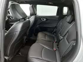 Jeep Compass (2021) thumbnail 32