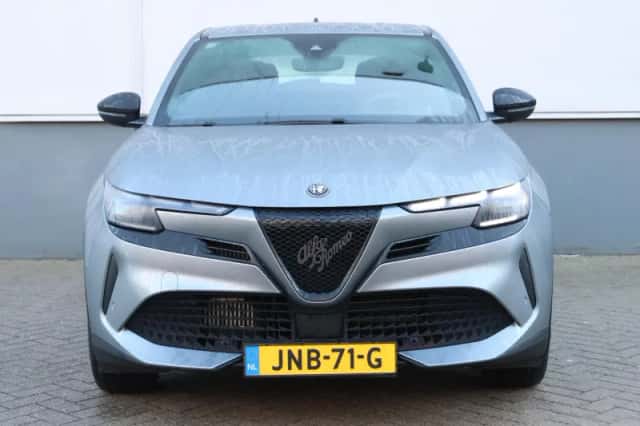 Alfa Romeo Junior (2025) thumbnail 5