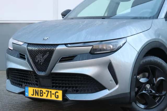Alfa Romeo Junior (2025) thumbnail 6