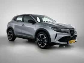 Alfa Romeo Junior (2025) thumbnail 2