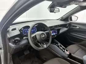 Alfa Romeo Junior (2025) thumbnail 10