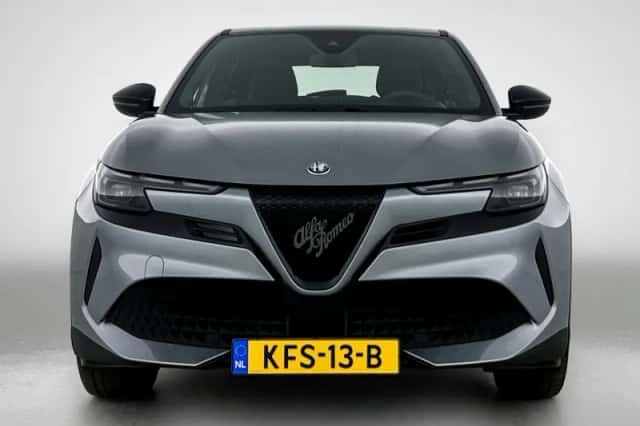 Alfa Romeo Junior (2025) thumbnail 4