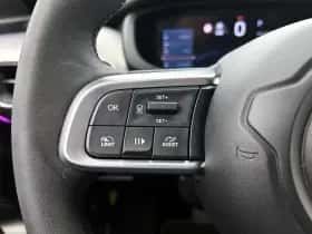 Jeep Avenger (2024) thumbnail 15