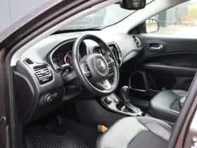 Jeep Compass (2018) thumbnail 11