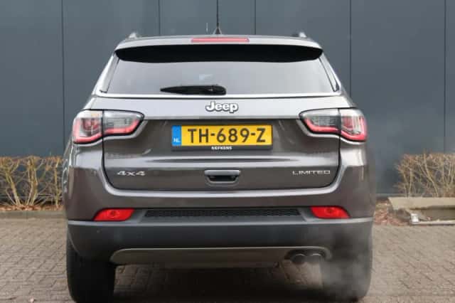 Jeep Compass (2018) thumbnail 6