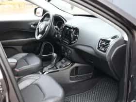 Jeep Compass (2018) thumbnail 8