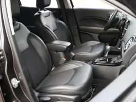 Jeep Compass (2018) thumbnail 10